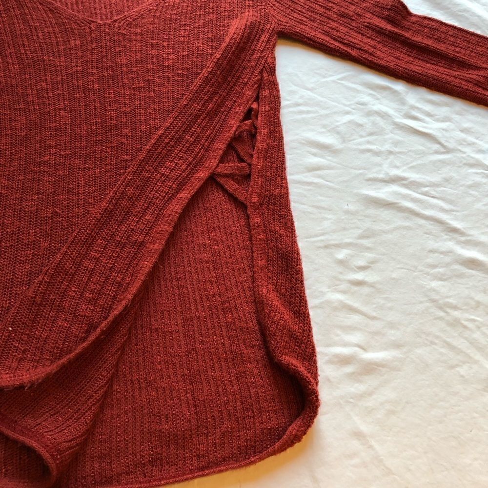 Express sweater V neck Red S/P - Picture 7 of 7